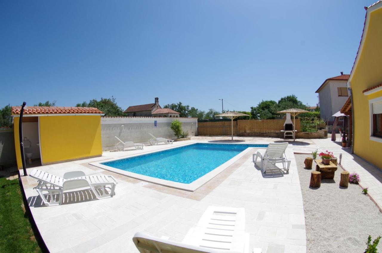 Willa House Oliva, Sveti Kirin Svetvinčenat Zewnętrze zdjęcie