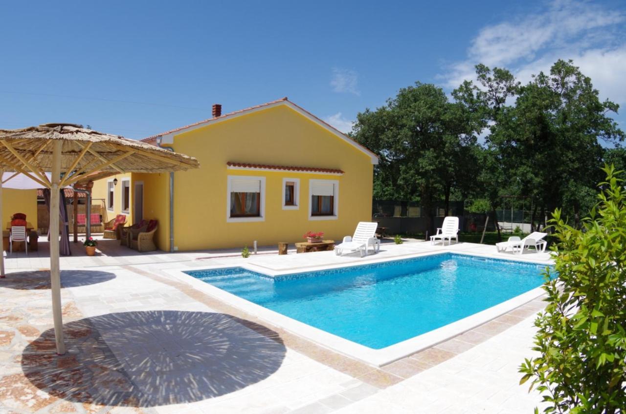 Willa House Oliva, Sveti Kirin Svetvinčenat Zewnętrze zdjęcie