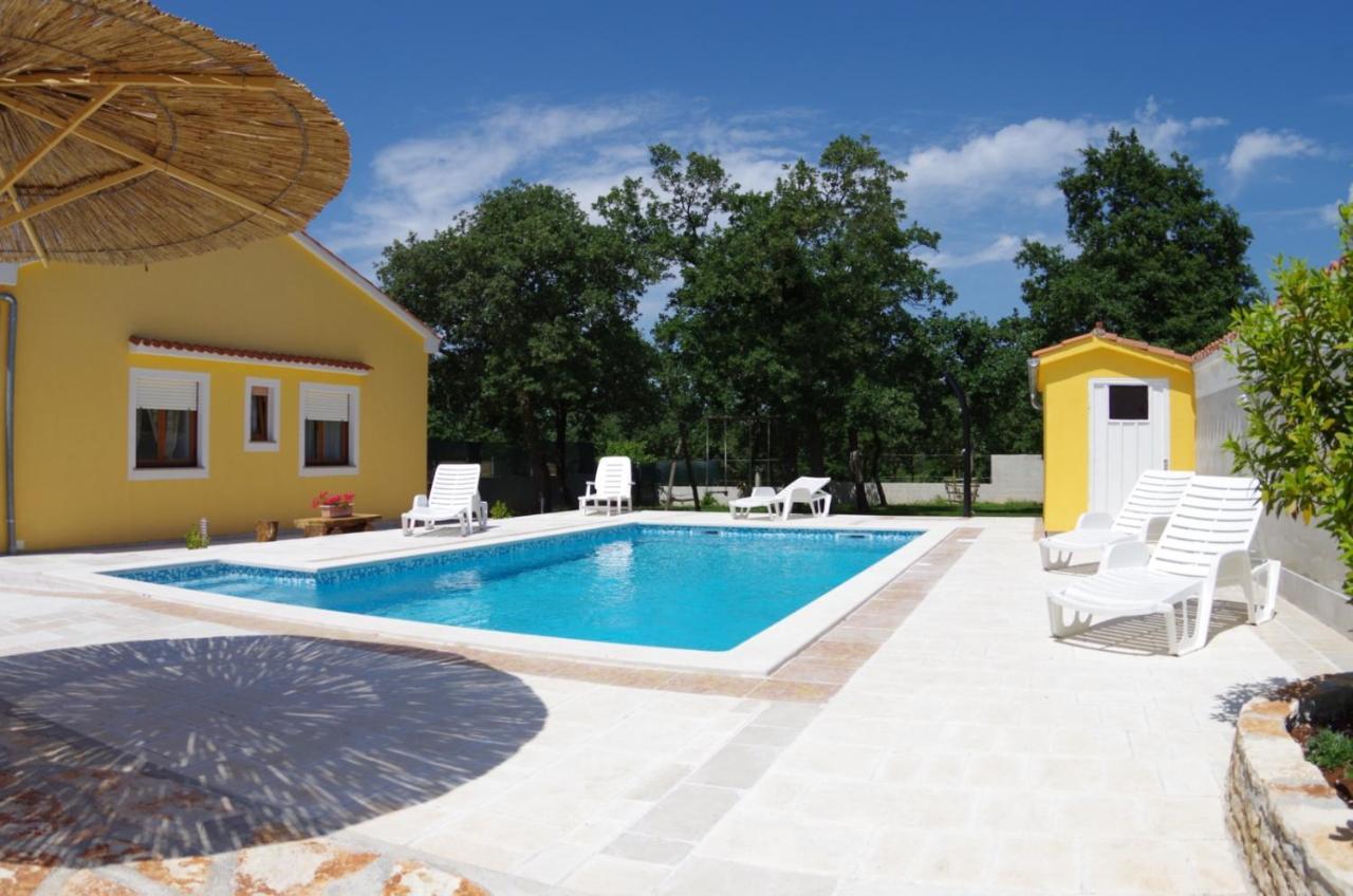 Willa House Oliva, Sveti Kirin Svetvinčenat Zewnętrze zdjęcie
