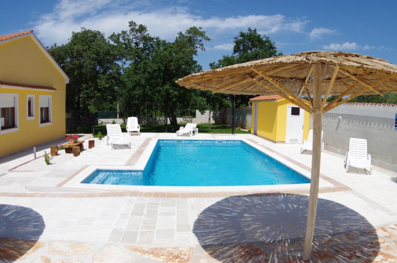 Willa House Oliva, Sveti Kirin Svetvinčenat Zewnętrze zdjęcie